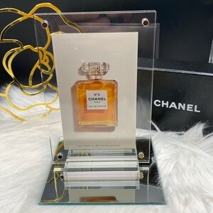 Chanel No 5 Eau de Parfum Card in Acrylic Frame and Stand 4” x 6” NEW!